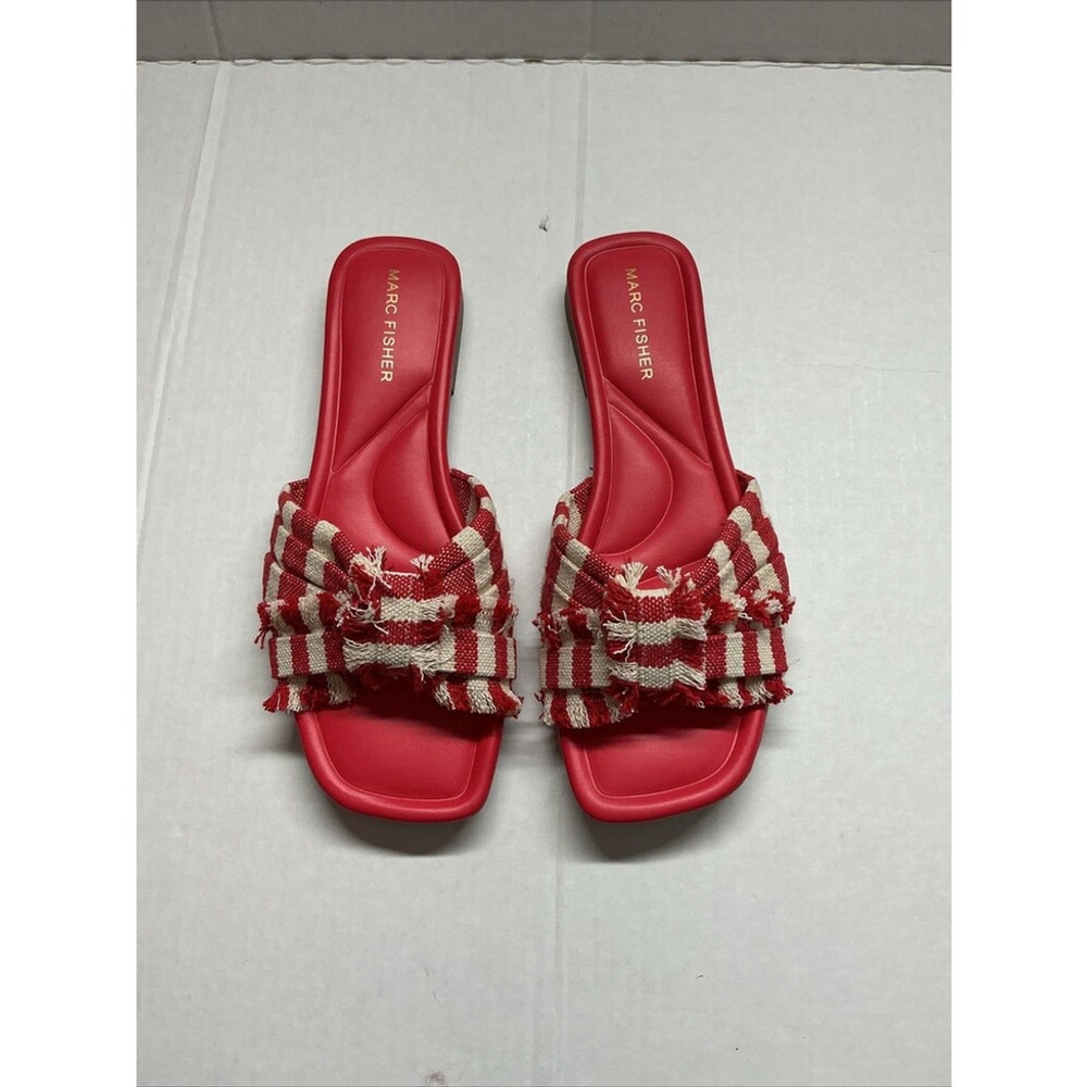 Marc Fisher Sandals Size 6.5. In New Condition